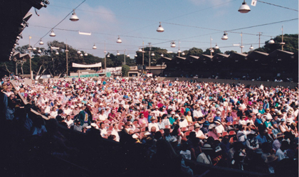 Monterey-Main-audience